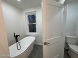 438 Lawrence Street - Photo 9