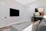 527 Bangs Avenue - Photo 3
