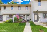 165 Shore Boulevard - Photo 1