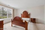 437 Hampton Court - Photo 14
