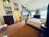 405 Lawrence Avenue - Photo 14