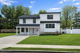 20 Roslyn Drive - Photo 1