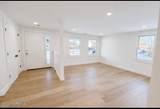 20 Roslyn Drive - Photo 5