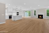 1614 Melrose Boulevard - Photo 4