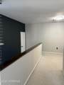 902 Buckingham Circle - Photo 15