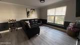 902 Buckingham Circle - Photo 3