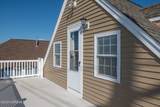 300 Bayview Avenue - Photo 13