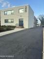 320 Broad Street - Photo 2