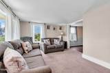 10 Lasatta Avenue - Photo 8