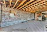 2318 Fairmount Avenue - Photo 16
