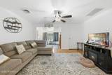 17 Robin Street - Photo 6