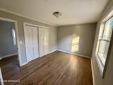 372 Main Street - Photo 5