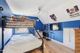 812 Mistletoe Avenue - Photo 15