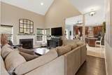 8 Arboretum Drive - Photo 19