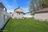 17 Howland Place - Photo 24