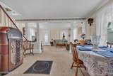 17 Howland Place - Photo 6