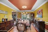 6 Carousel Court - Photo 10