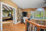 6 Carousel Court - Photo 32