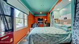 112 Chestnut Avenue - Photo 8
