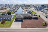 1103 Bayview Avenue - Photo 29