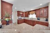407 Edinburgh Place - Photo 11