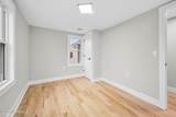 8 Newman Street - Photo 22