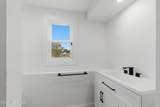 1043 Bell Street - Photo 17