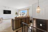 616 Baron Street - Photo 3