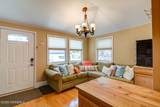 106 Forman Avenue - Photo 15