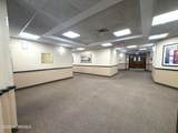 515 Plainfield Avenue - Photo 3