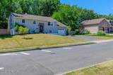 17 Hampton Road - Photo 2
