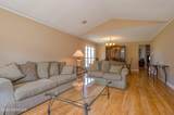 87 Canterbury Lane - Photo 8