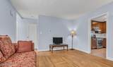 402 Ryders Lane - Photo 9