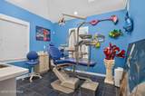 166 Sylvania Avenue - Photo 8