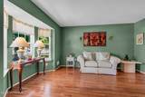 8 Colleen Way - Photo 10