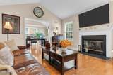 2767 Lenox Street - Photo 7