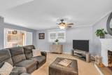 121 Forest Street - Photo 15
