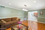 4 Carriage Court - Photo 8