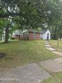 452 London Avenue - Photo 1