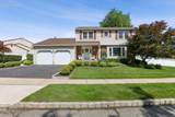 4 Van Loan Avenue - Photo 1