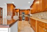 726 Bay Avenue - Photo 16
