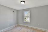 910 Malden Drive - Photo 32