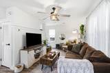 60 Illinois Avenue - Photo 6