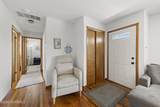 34 Lake Singleton Court - Photo 11