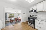 34 Lake Singleton Court - Photo 7