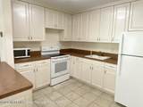 118 D Amberly Drive - Photo 3