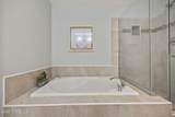62 Dover Court - Photo 16