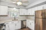 8 Colonial Court - Photo 12