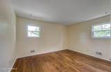1015 Eton Way - Photo 28