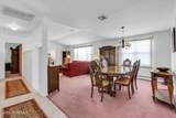 18 Prince Charles Drive - Photo 3